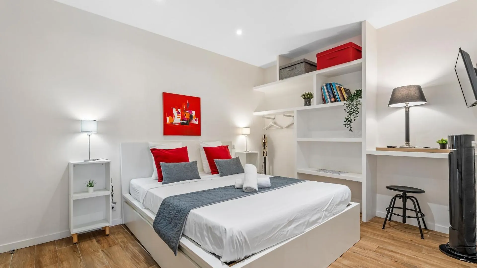 Nice Renting - Rossetti - Modern Haven Heart Of Old Nice Apartment